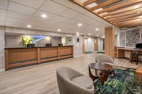 Holiday Inn & Suites Parsippany Fairfield by IHG