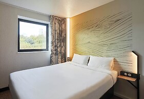 B&B HOTEL Rosny-sous-Bois Paris Est