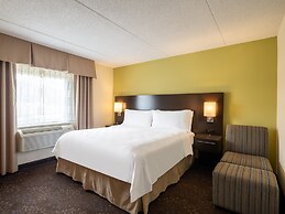 Holiday Inn Greensboro Coliseum, an IHG Hotel