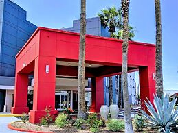 Best Western Plus Commerce Hotel
