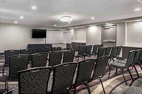 Best Western Plus Commerce Hotel