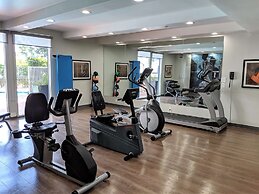 Best Western Plus Commerce Hotel