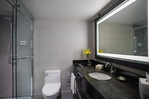 Renaissance Minneapolis Bloomington Hotel