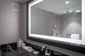 Renaissance Minneapolis Bloomington Hotel