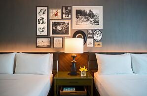 Renaissance Minneapolis Bloomington Hotel