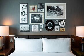 Renaissance Minneapolis Bloomington Hotel