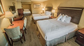 Days Inn by Wyndham Destin