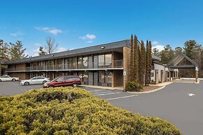 Quality Inn Asheville Airport