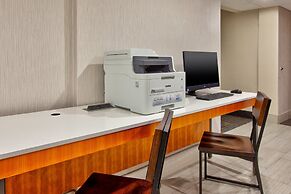 Holiday Inn Express Fairfax - Arlington Boulevard by IHG
