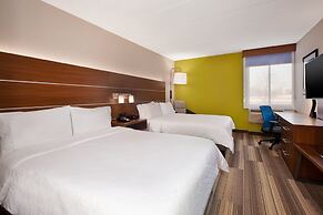 Holiday Inn Express Fairfax - Arlington Boulevard by IHG