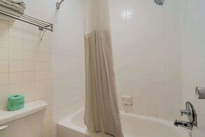 Econo Lodge Goldsboro Hwy 70