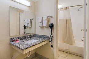 Econo Lodge Goldsboro Hwy 70