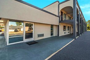 Econo Lodge Goldsboro Hwy 70