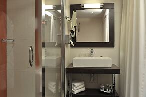 Mercure Maurepas Saint Quentin
