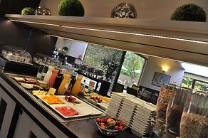 Mercure Maurepas Saint Quentin