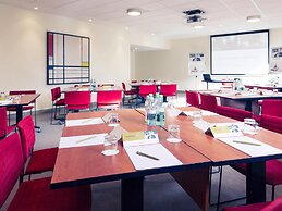 Mercure Maurepas Saint Quentin