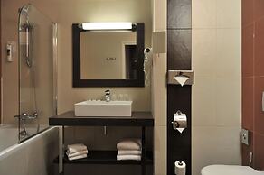 Mercure Maurepas Saint Quentin