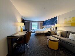 Comfort Inn & Suites Sturbridge - Brimfield