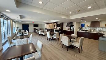 Comfort Inn & Suites Sturbridge - Brimfield