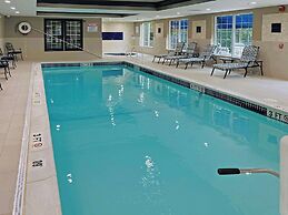 Comfort Inn & Suites Sturbridge - Brimfield