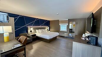Comfort Inn & Suites Sturbridge - Brimfield