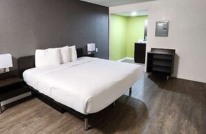 Motel 6 Columbus, GA - Downtown