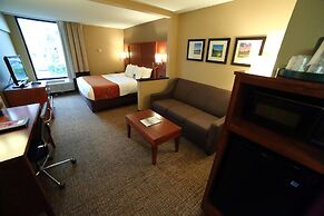 Comfort Suites Bethlehem Near Lehigh University and LVI Airport