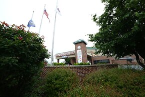 Comfort Suites Bethlehem Near Lehigh University and LVI Airport