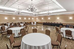 Comfort Suites Bethlehem Near Lehigh University and LVI Airport
