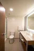 Even Hotels Manchester Airport by IHG
