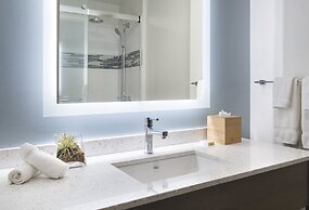 Even Hotels Manchester Airport by IHG