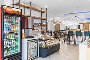 Even Hotels Manchester Airport by IHG