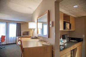 iHOTEL & Conference Center Red Deer