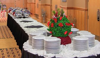 iHOTEL & Conference Center Red Deer