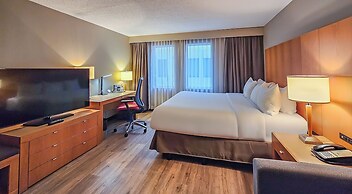 iHOTEL & Conference Center Red Deer