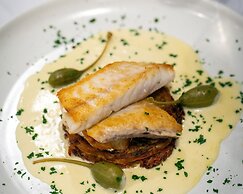 Hotel Grand Chancellor Adelaide