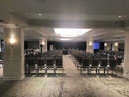 The Kingsley Bloomfield Hills - a DoubleTree by Hilton