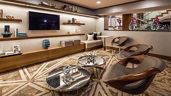 The Kingsley Bloomfield Hills - a DoubleTree by Hilton