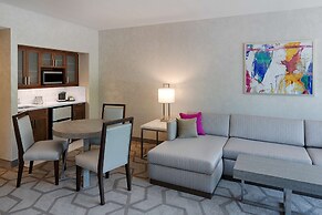 The Kingsley Bloomfield Hills - a DoubleTree by Hilton