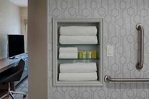 The Kingsley Bloomfield Hills - a DoubleTree by Hilton