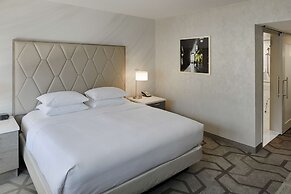 The Kingsley Bloomfield Hills - a DoubleTree by Hilton