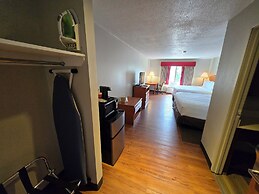 Fulton Hotel - Oswego Riverfront