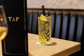 Crowne Plaza Leeds by IHG