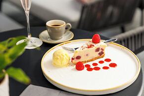 Crowne Plaza Leeds by IHG