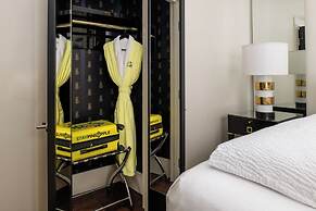 Staypineapple, An Elegant Hotel, Union Square