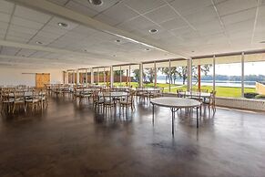 Super 8 by Wyndham Riverside AL