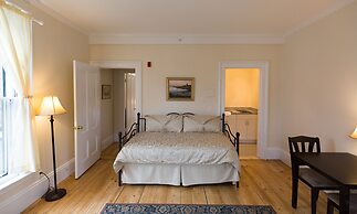 The Salem Inn