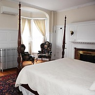 The Salem Inn