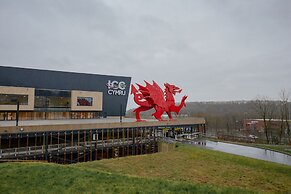 Holiday Inn NEWPORT by IHG