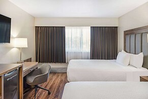 Days Inn by Wyndham Victoria On The Harbour